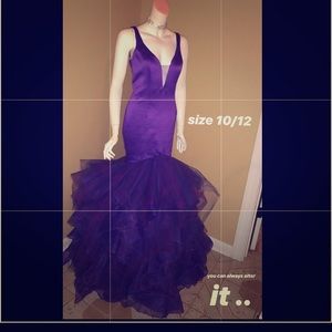 Purple prom gown . Worn 4 hours .